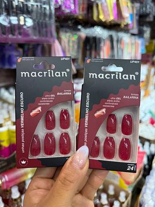 Unha vermelho escuro Macrilan