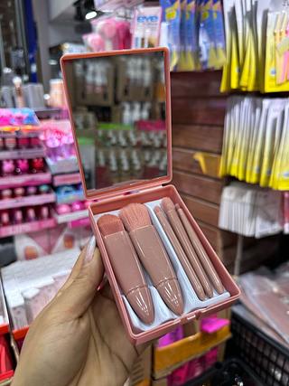 Kit pincel com espelho