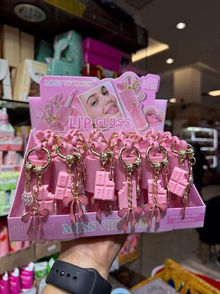 LIP GLOSS MISS VICTORY (BOX C/24)