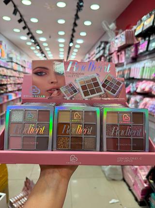 Paleta de sombras radient criarbelle (box c/24)