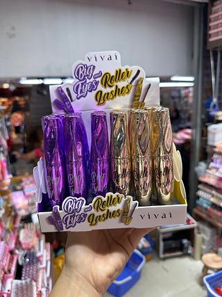 MÁSCARA BIG EYES & ROLLER LASHES