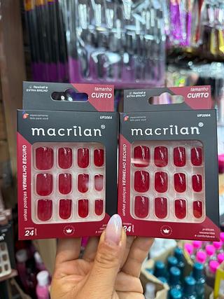 Unha vermelho escuro Macrilan