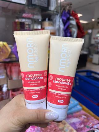 Mousse hidratante de corpo amora belle pink21