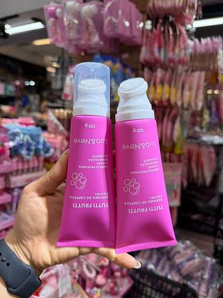 Espuma de limpeza tutti frutti lua e neve