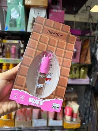 Gloss puff miss rose