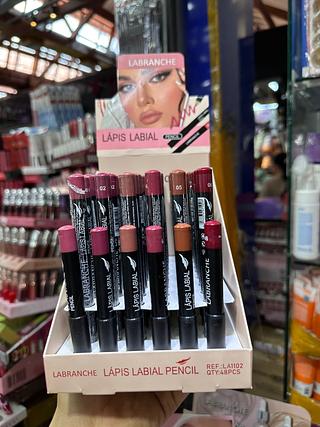 Lápis labial labranche (Box c/48) cores que estiverem disponíveis