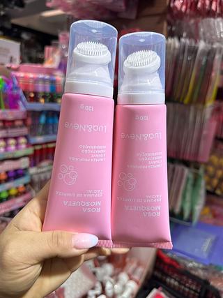 Espuma de limpeza hidratação