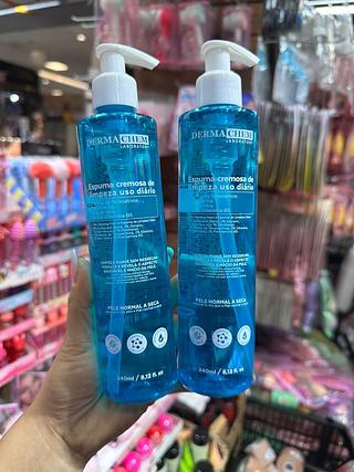 Espuma cremosa de limpeza