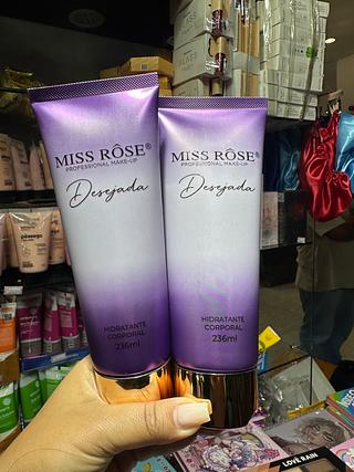 Hidratando corporal desejada miss rose