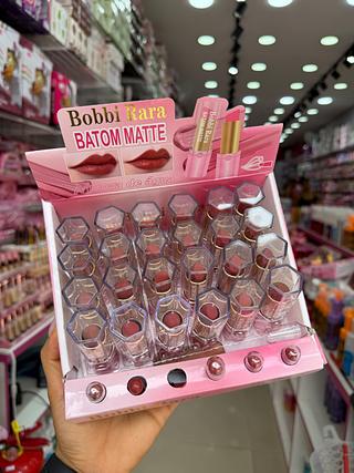 Batom em bala bobbi tara( box com 24pç)