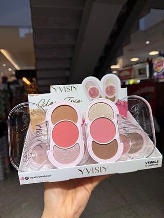 Trio glow iluminador, blush e contorno yvisiy (box c/24) somente cores que estiverem disponíveis