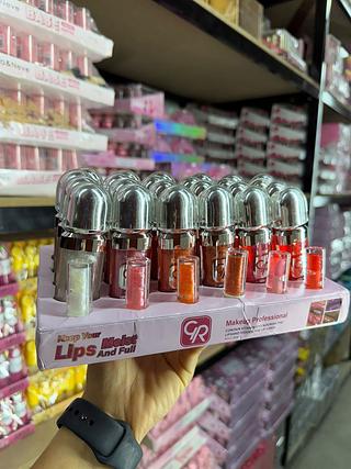 Lip gloss kiss me gr (box c/24) somente cores que estiverem disponíveis