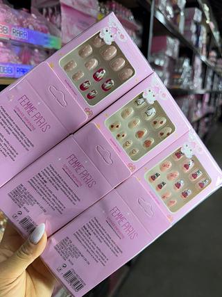Unha postiça infantil Femme paris (box c/12)
