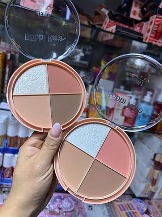 Paleta 4 em 1 contorno blush e iluminador (Box c/12)